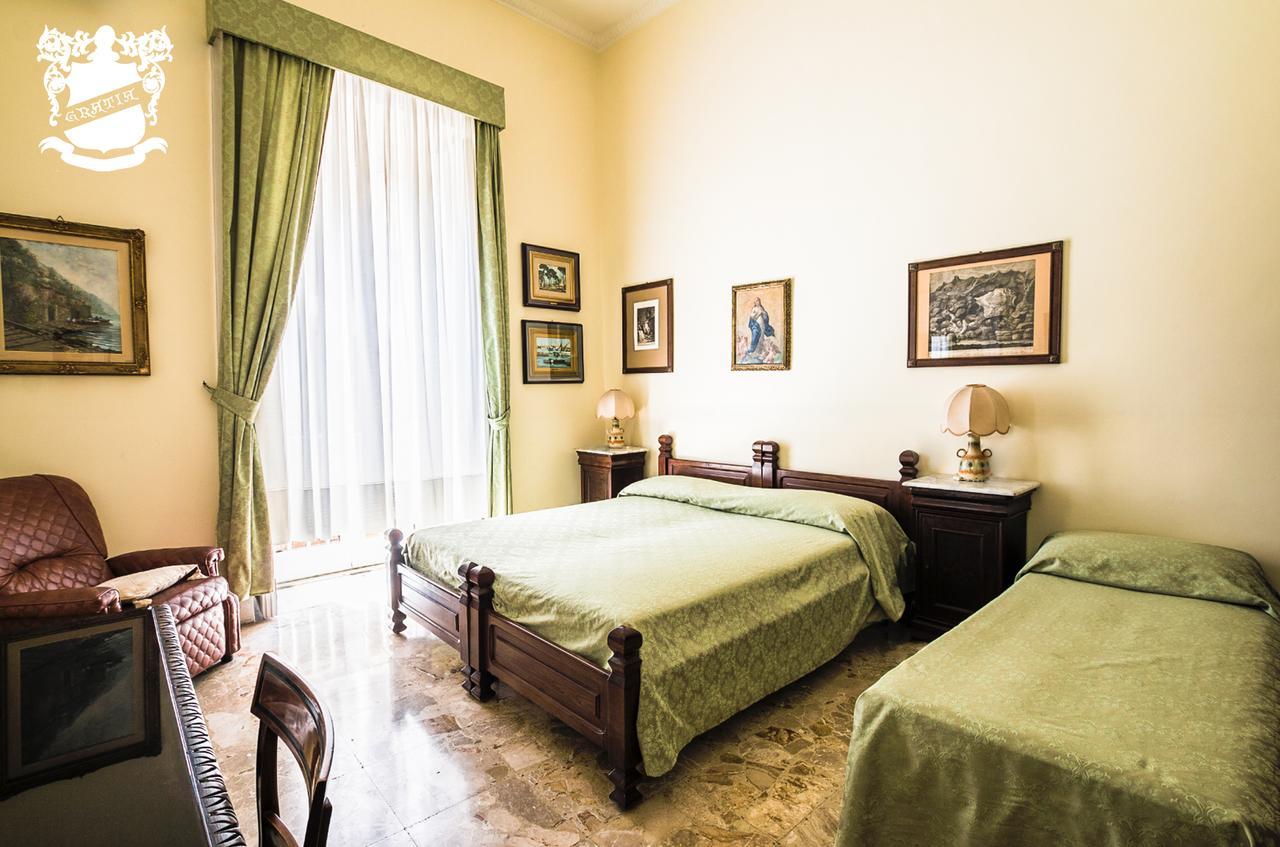 B&B Graziani Relais Naples Exterior photo